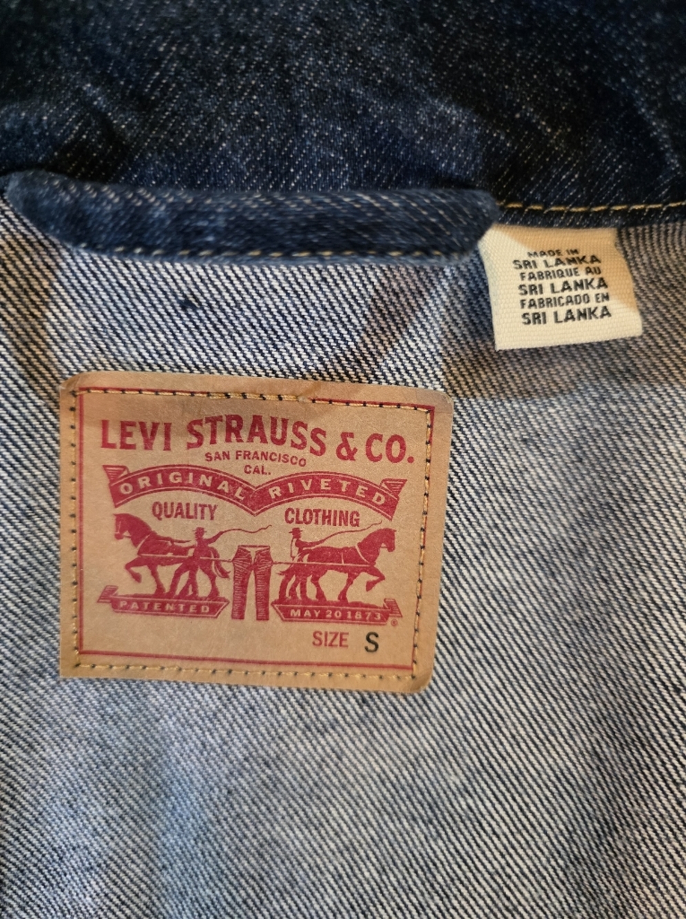 Levi's Dark Blue Denim Jean Jacket - Picture 10 of 14